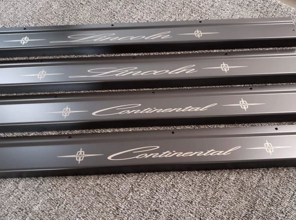 61-69 Lincoln Continental Black Powdercoated Door Sills